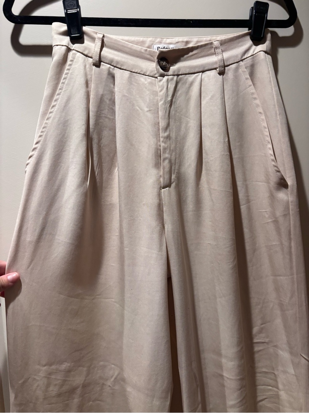Reformation Mason Pant, size 2, oyster, like new - Picture 8 of 12